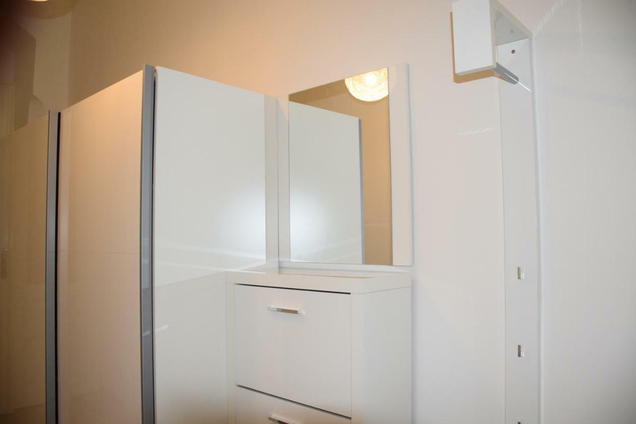 Tiva Downtown Apartments プラハ エクステリア 写真